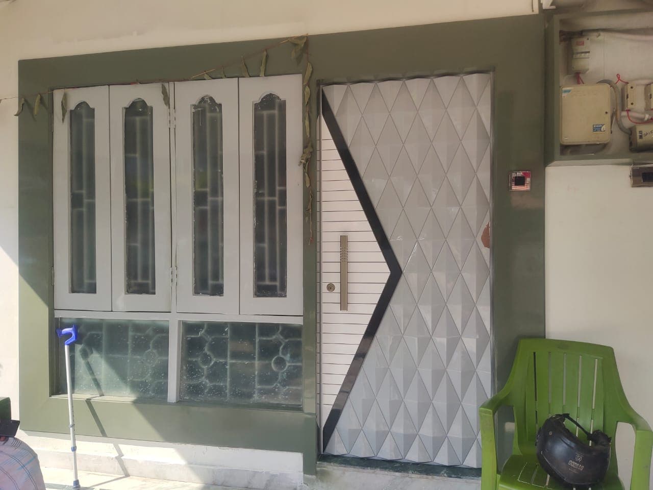 Geometric Entry Door & Window Ensemble